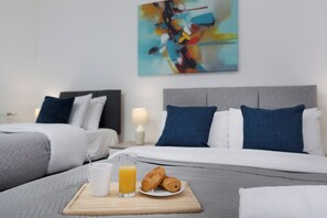 5 bedrooms, free WiFi, bed sheets
