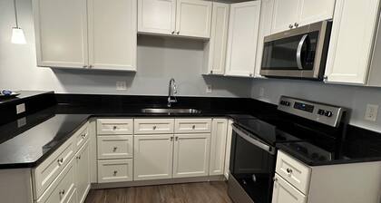 "Cozy Fully-Furnished 1-Bedroom Apartment in Fayetteville Ga"