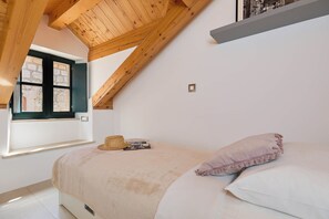 City Apartment, City View - B18 APARTMENT (Dubrovnik)