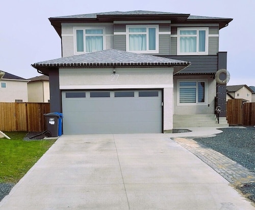 Prairie Luxury 1 Bedrooms Home