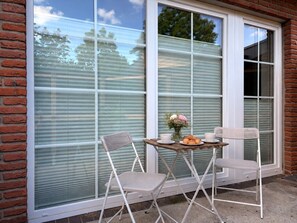 Outdoor dining - Cozy & Central Oasis close to beach (Ratekau)