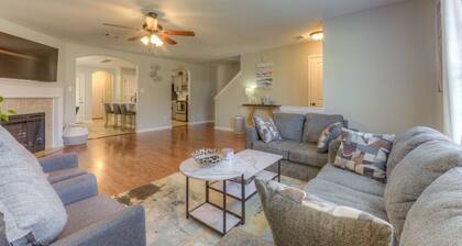 Spacious house with garage