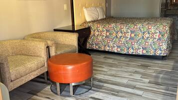 Deluxe-rum | Skrivbord, arbetsyta för laptop och gratis wi-fi