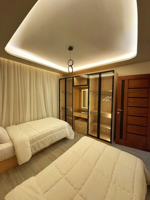 3 chambres, bureau, fer et planche à repasser, Wi-Fi gratuit