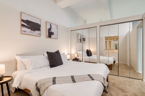 1 soveværelse, skrivebord, strygejern/strygebræt, Wi-Fi