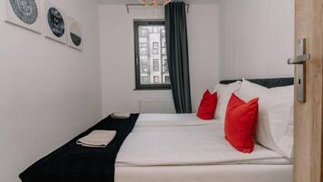 Deluxe Apartment, Balcony, Courtyard View | 1 bedroom, iron/ironing board, free WiFi