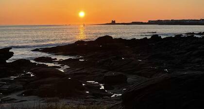 Family house with garden, close to the beach / Thalassotherapy