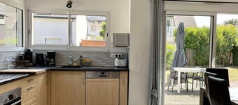 Family house with garden, close to the beach / Thalassotherapy