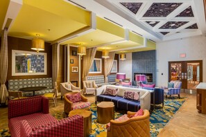 Interior - 2BR Steps to Fountain Sq •Pool & Sky Lounge Access (Cincinnati)