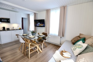 Vogel | Living area | Flat-screen TV