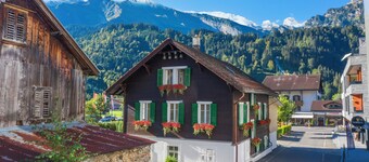 ALP APARTMENTS with self check-in