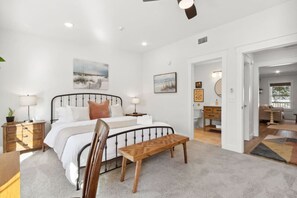 1 bedroom, desk, iron/ironing board, free WiFi