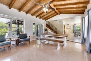 Interior - Turtle Cove - Fort Lauderdale Beach (Fort Lauderdale)