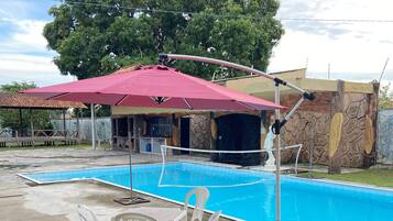 Piscina externa