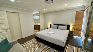 4 Schlafzimmer, kostenloses WLAN, Bettwäsche