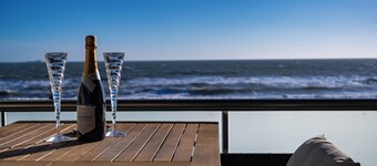 Wight Stone Luxury Townhouse - Breathtaking Views 