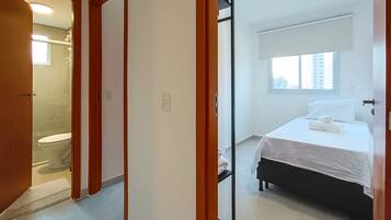 2 quartos, escrivaninha, Wi-Fi, roupa de cama