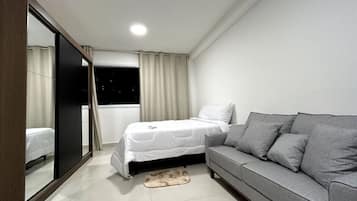 1 chambre, bureau, Wi-Fi gratuit, draps fournis