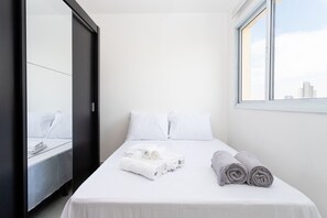 1 bedroom, WiFi, bed sheets