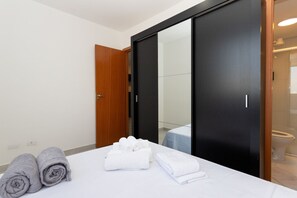 1 habitación, wifi y ropa de cama