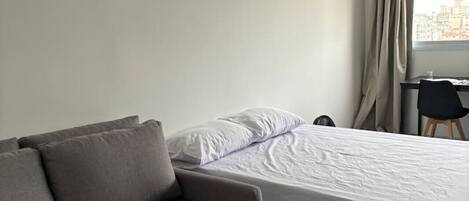 1 室のベッドルーム