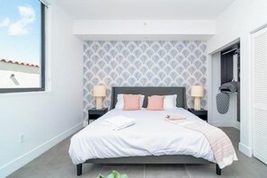 1 bedroom, iron/ironing board, travel cot, free WiFi