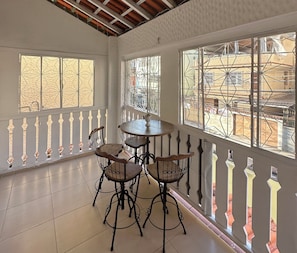 Deluxe Double Room, Lanai | Free WiFi, bed sheets