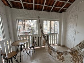 Free WiFi, bed sheets - Casinha Tropical (Rio de Janeiro)