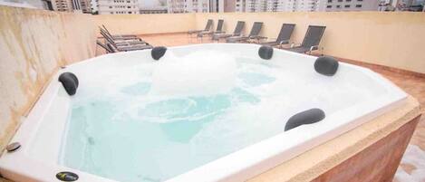 Hidromassagem externa