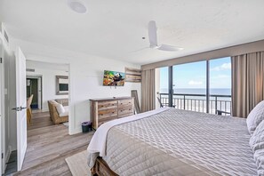 2 bedrooms, desk, iron/ironing board, travel crib