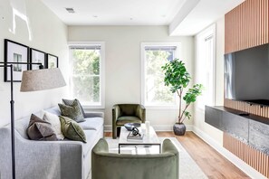 Télévision, espaces bureaux