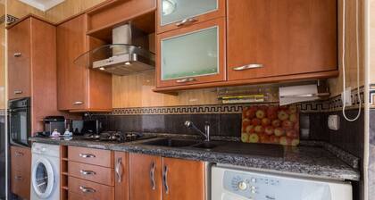 The (2min away from CityCenter) Flat