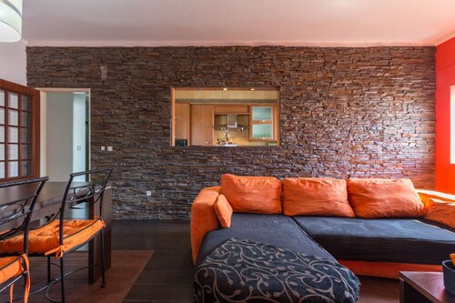 The (2min away from CityCenter) Flat by Lisbeyond