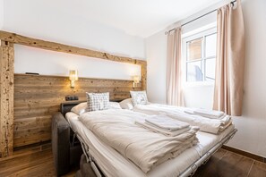 House | 5 bedrooms, iron/ironing board
