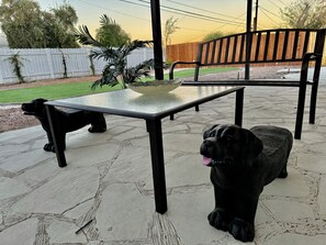 Terrace/patio - 3-bedroom House in The Heart of l Las Vegas with WiFi, AC (Las Vegas)