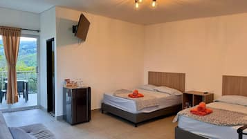 1 bedroom, free WiFi, bed sheets