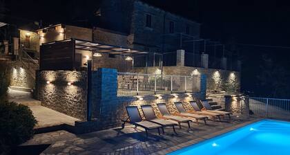 Borgo Poggio Dei Fiori: Special vacation farm for up to 11 people