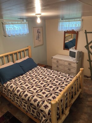 2 chambres, fer et planche à repasser, draps fournis