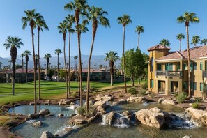 Exterior - Marriott's Desert Springs Villas II One Bedroom Condo in Coachella Valley Region (Palm Desert)