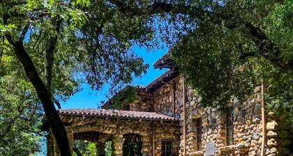 Ravenwood Wine County Retreat w/ Pool & Hot Tub!