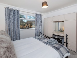 5 habitaciones, wifi gratis y ropa de cama