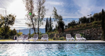 Luxury villa : 11 bedrooms and 7 bathrooms : Special for large groups and events.