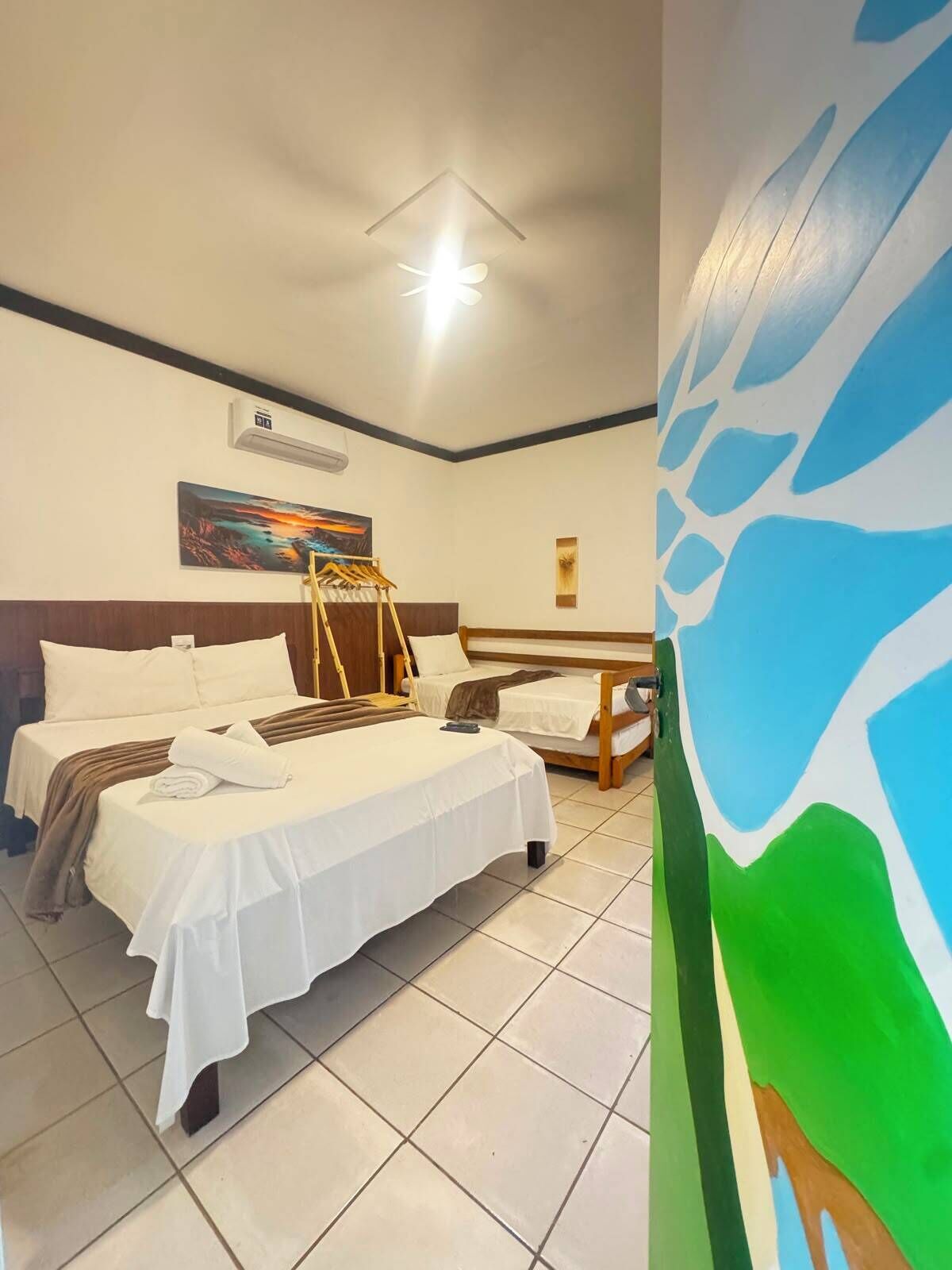 Classic Triple Room | Free WiFi, bed sheets