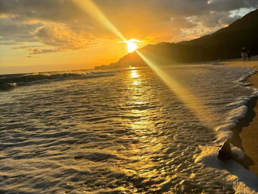 Plage à proximité, sable blanc