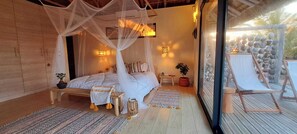 Luxury Villa, 2 Bedrooms, Private Pool, Beach View | 2 bedrooms, iron/ironing board, free WiFi, bed sheets - Sunset Villa - Luxury Beachfront Villa with Private Pool by Karula Sand Villas (Inhambane)