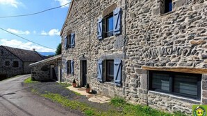 Exterior - L'Etable - ORCIVAL - Gîte (ORCIVAL)