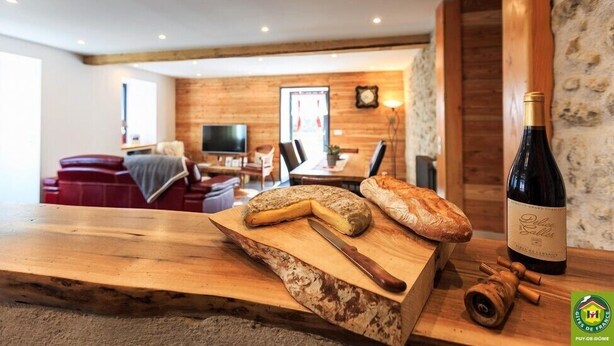 Interior - L'Etable - ORCIVAL - Gîte (ORCIVAL)
