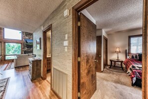 3 soveværelser, skrivebord, strygejern/strygebræt, gratis Wi-Fi