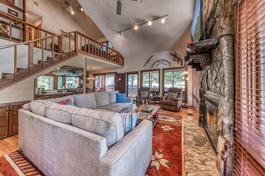 Smart-tv, pejs, bøger