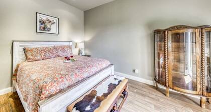 Hands Down Retreat: Alto Luxe/Hot Tub/ Views/Quiet